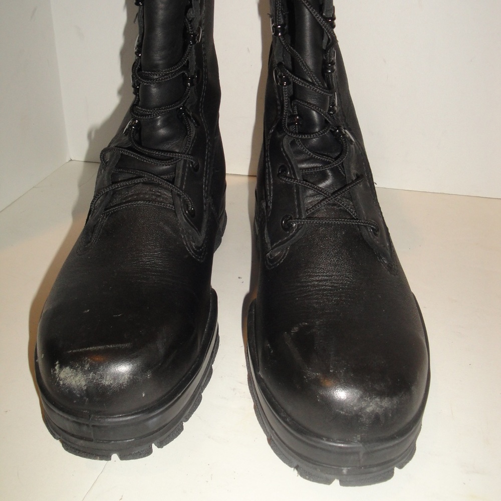 BATES BLACK LEATHER COMBAT BOOTS, MENS SHOE SIZE 9 M